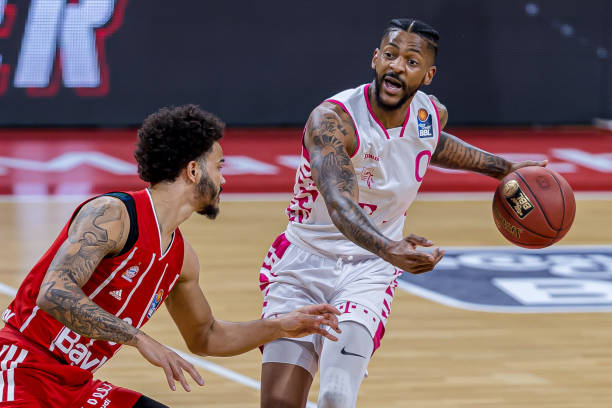 取得更多荣 取得更多荣